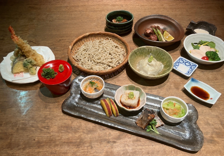 土山人